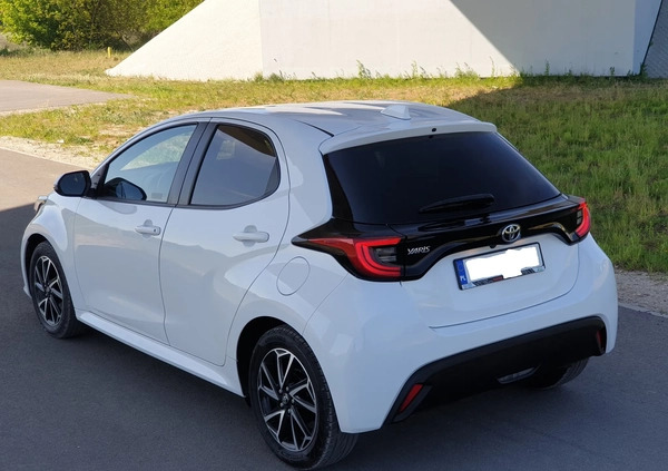 Toyota Yaris cena 62500 przebieg: 109000, rok produkcji 2021 z Złotoryja małe 352